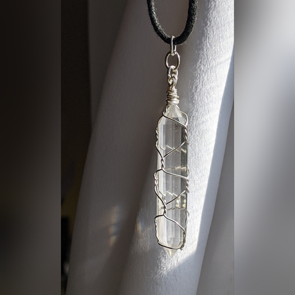 Healing Vogel Quartz Point Amulet Handmade Sterling Silver Basket Weave - Picture 9 of 16